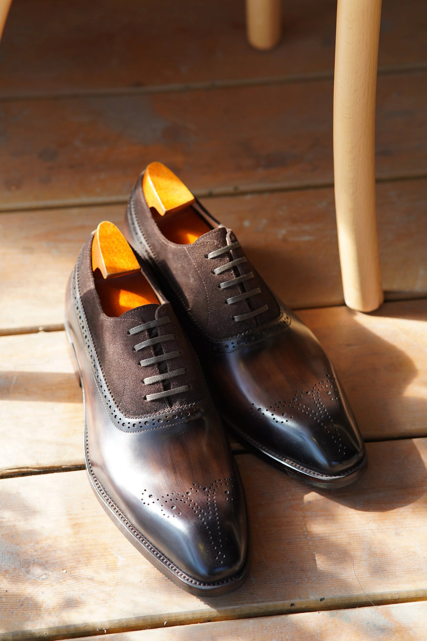 | Wholecut Cowhide Leather Business Oxford Shoes