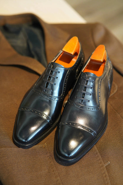 | Professional Elegance Brogue Oxford Dress Shoes