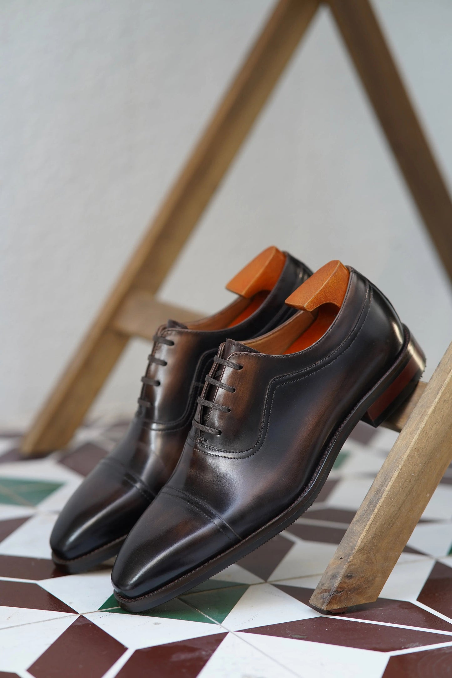 | Custom Marble Wholecut Oxford For Men
