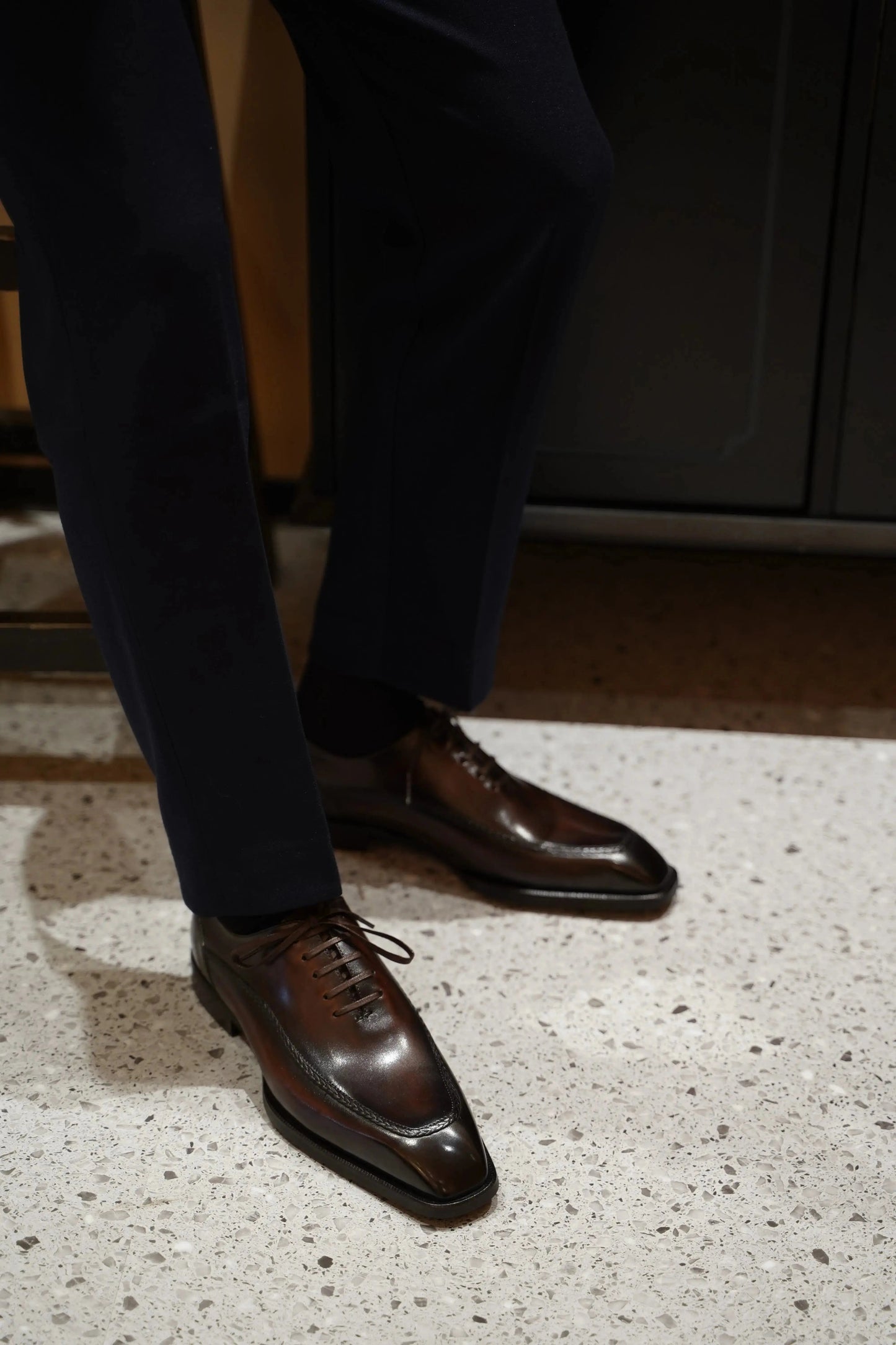 | Elegant Leather Derby Shoes Modern Professional