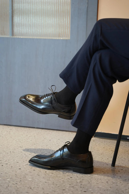 | Elegant Leather Derby Shoes Modern Professional