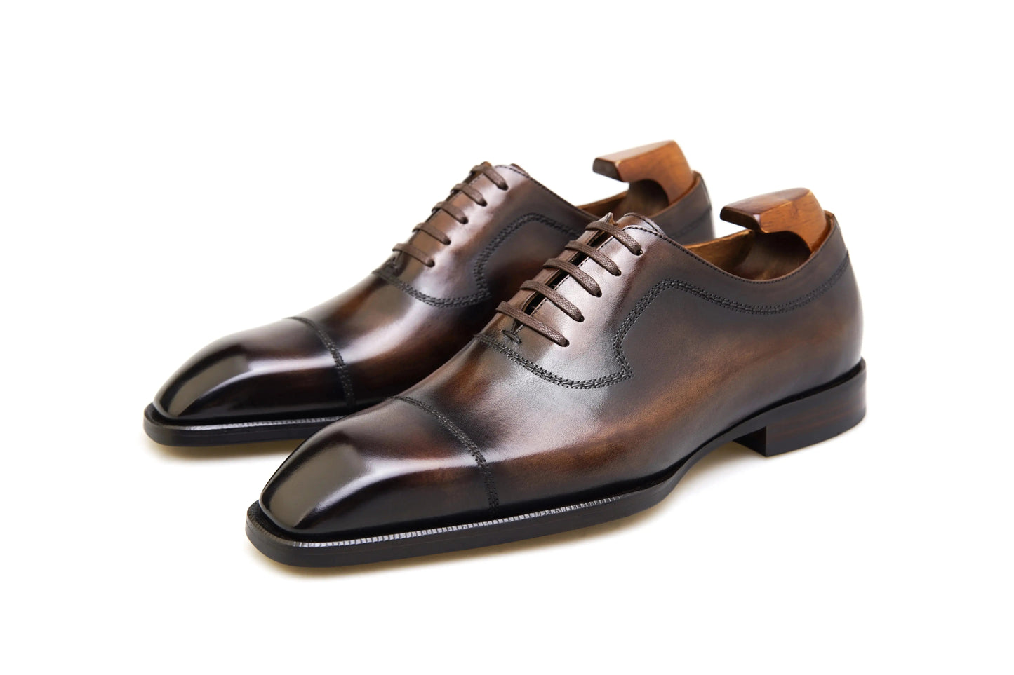 | Split Toe Apron Oxford Dress Shoes