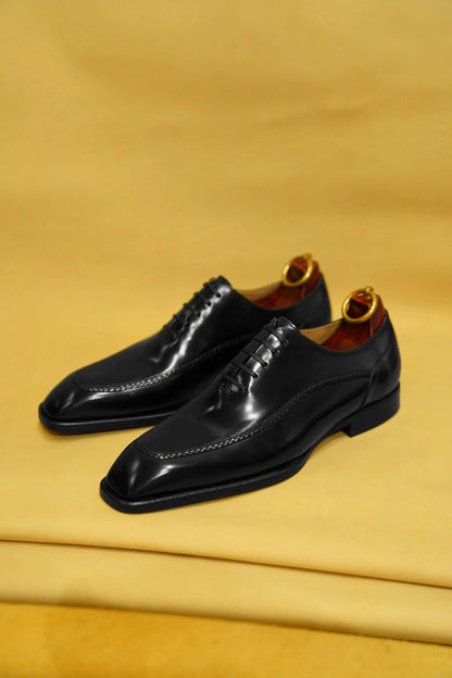 | Elegant Leather Derby Shoes Modern Professional