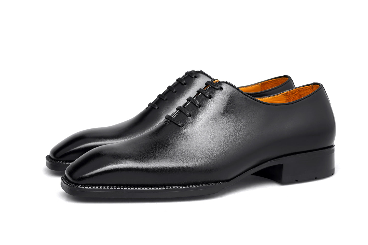Classic Wholecut Oxford