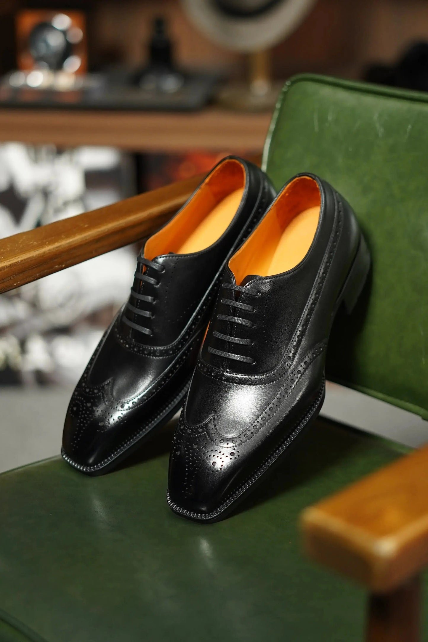| Cowhide Leather Oxford Killer Shoes