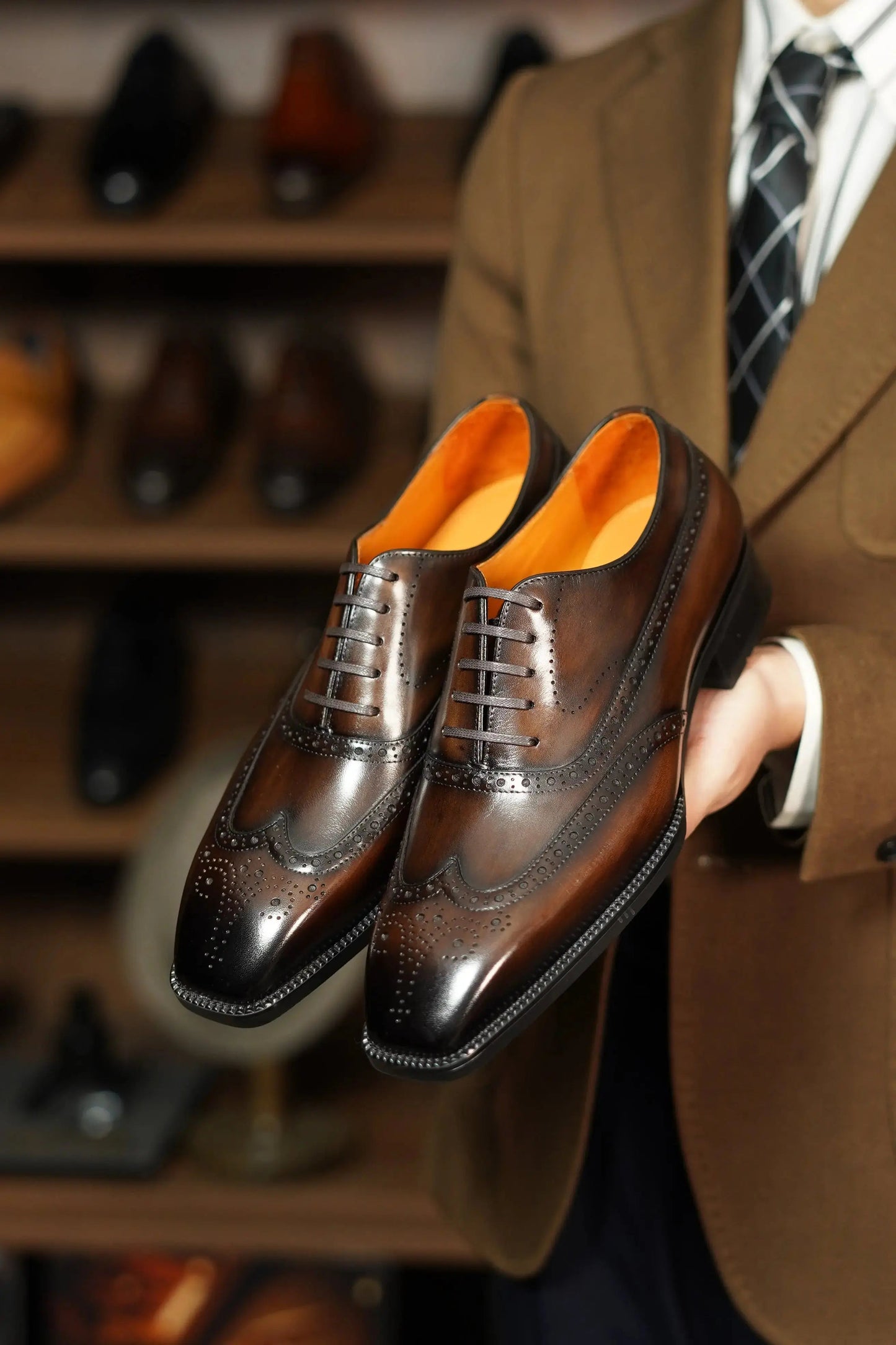 | Cowhide Leather Oxford Killer Shoes
