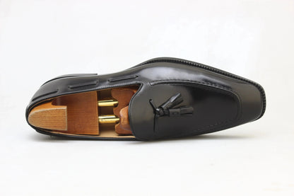 | Handcrafted Mahogany Calfskin Tassel Loafers